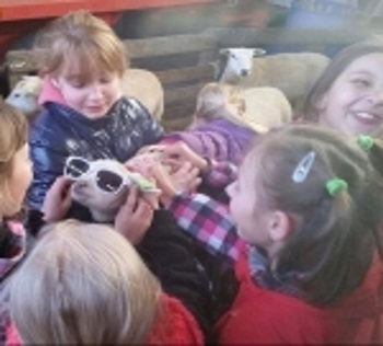 Blije Wit Russische kinderen in Dronrijp!