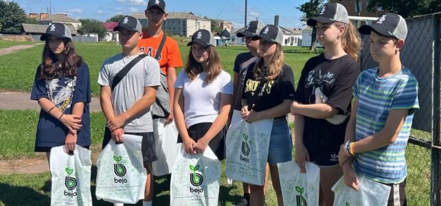 De Nederlandse zaden producent BEJO helpt ons geweldig in deze school projecten
